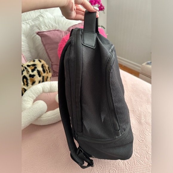 Lululemon backpack - Picture 2 of 9